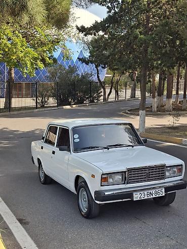 lada priora 2015: VAZ (LADA) 2107: 1.5 l | 2010 il Sedan — 2