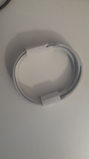 Kabellər: Kabel Apple, İşıqlandırma, Yeni