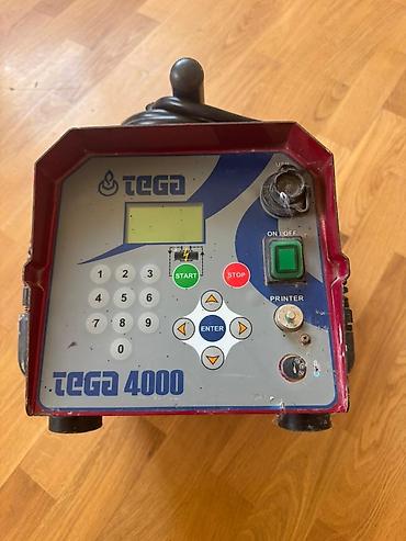 elektrod: Lincoln Electric LINC 405-SA modeli qaynaq aparatı, qırmızı rəngdədir — 6