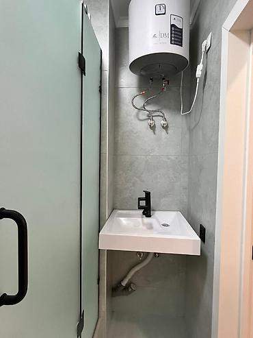 Продажа квартир: 1 комната, 41 м², Элитка, 7 этаж, Евроремонт at lalafo.kg — 8 Продажа квартир: 1 комната, 41 м², Элитка, 7 этаж, Евроремонт — 8