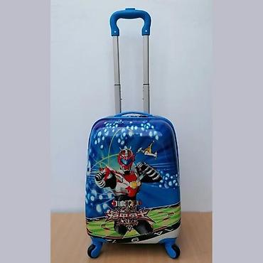 Rančevi, torbe i koferi: Dečiji kofer plave boje sa printom robota, idealan za putovanja. Kofer — 2
