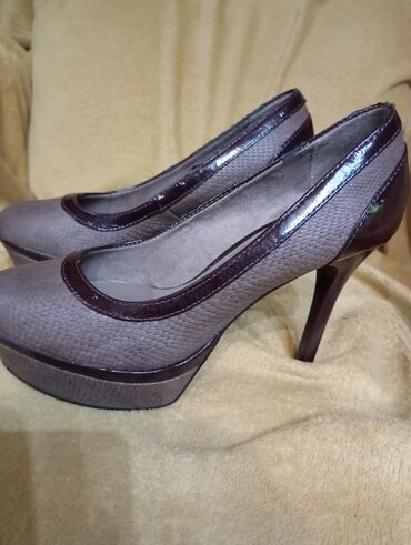 muske jakne za zimu new yorker: Pumps, Tamaris, 37