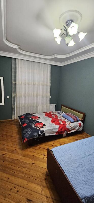 Həyət evləri və villaların satışı: Şüvəlan qəs. 4 otaqlı, 120 kv. m, Yeni təmirli — 6