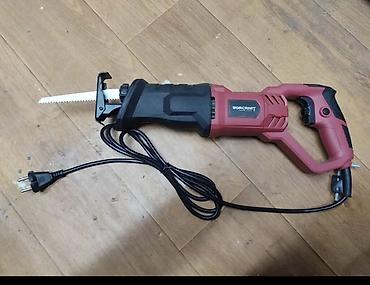 сабельные пилы: Электрическая сабельная пила (reciprocating saw) Назначение: - — 4