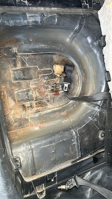 400 куб: Honda Fit: 2002 г., 1.5 л, Вариатор, Бензин, Хэтчбэк — 7