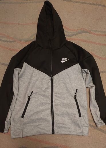 xl размер мужской одежды: Tech fleece nike. Новый, размер М