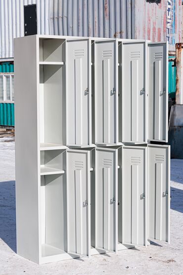 Шкафы для раздевалки: Шкаф для раздевалки, Новый, Железо — 5