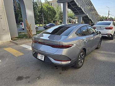 byd qin pro: BYD Qin: 2025 г., 1.5 л, Вариатор, Электромобиль, Седан — 2