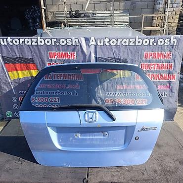 levin corolla: Крышка багажника Mercedes-Benz, 2002 г., Б/у, Оригинал — 2