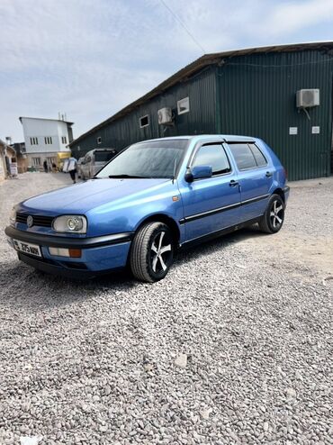 жук ташуучу унаа: Volkswagen Golf: 1993 г., 1.8 л, Механика, Газ, Хетчбек