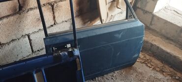 Digər avtomobil ehtiyat hissələri: Avtomobil hissələri satılır – VAZ/Lada üçün komplekt. - Sükanlar: 3 — 4