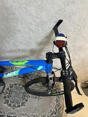 24 velosiped: 24luk bahali velosipet satilir. Siqnal ve somakat ustunde hediyye — 2