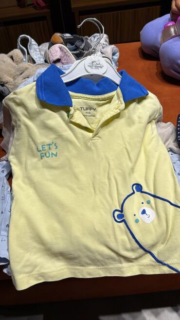 Uşaqlar üçün digər geyimlər: Одежда и обувь на МАЛЬЧИКА 2/3 года

Все по 5азн за единицу — 6