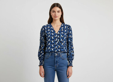 białe obcisła bluzki z długim rękawem: Fashion Avenue, Women's blouse, size M