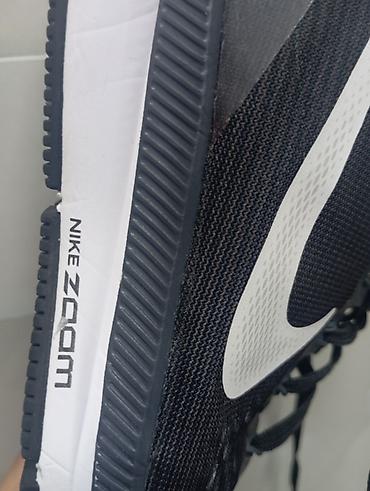 qacış ayaqqabı: Nike-ın ən rahat və dözümlü modellərindən biridir (Pegasus seriyası) — 4