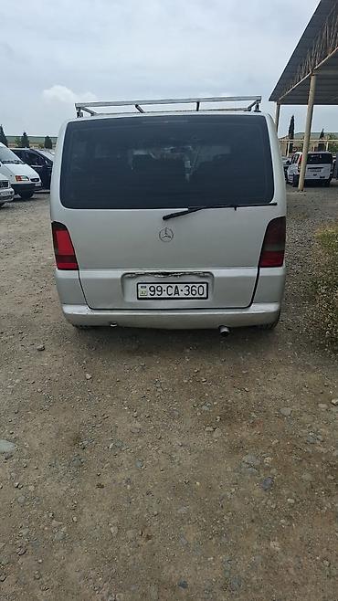mercedes 208 d: Mercedes-Benz Vito: 2.2 l | 2000 il Van/Minivan — 5