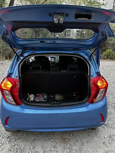 niva chevrolet: Chevrolet Spark: 2016 г., 1 л, Вариатор, Бензин, Хэтчбэк — 8