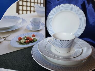 Kuhinjski setovi: Set nov petodelni porcelanski za jednu osobu. Petodelni — 1