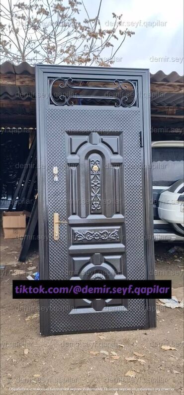 Giriş qapıları: Seyf qapılar Münasib qapılar Dəmir qapı Ev qapıları Çol qapısı -da lalafo.az — 26 Giriş qapıları: Seyf qapılar Münasib qapılar Dəmir qapı Ev qapıları Çol qapısı — 26