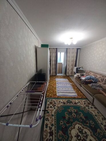 3 микрорайоне: 2 бөлмө, 43 кв. м, 104-серия, 4 кабат, Косметикалык ремонт
