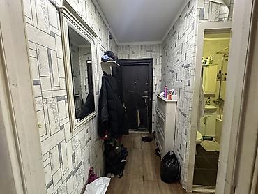 Продажа квартир: 3 комнаты, 58 м², 10 мкр 104 серия, 4 этаж — 1
