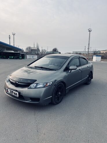 Honda: Honda Civic: 2009 г., 1.8 л, Автомат, Бензин, Седан at lalafo.kg — 2 Honda: Honda Civic: 2009 г., 1.8 л, Автомат, Бензин, Седан — 2