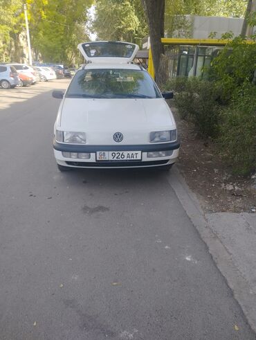 спринтер дубль бортовой: Volkswagen Passat: 1990 г.