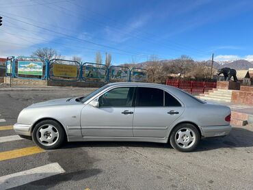 радио для авто: Mercedes-Benz E-Class: 1997 г., 2.3 л, Механика, Бензин, Седан