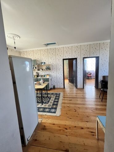 Həyət evləri və villaların satışı: 6 otaqlı, 100 kv. m, Kredit yoxdur, Orta təmir -da lalafo.az — 23 Həyət evləri və villaların satışı: 6 otaqlı, 100 kv. m, Kredit yoxdur, Orta təmir — 23