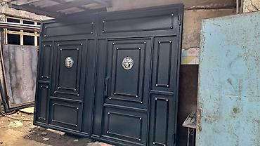 Metal qapı – klassik dizaynlı, ikitərəfli giriş sistemi - Material