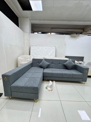 Masa və oturacaq dəstləri: Künc divan, Yeni
