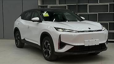 Dongfeng AX7: 2026 г., 5 л, Автомат, Электромобиль, Кроссовер