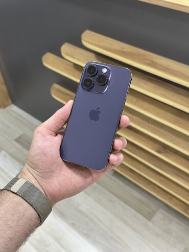 Apple iPhone: IPhone 14 Pro, 128 ГБ, Deep Purple