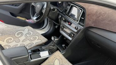 hyundai sonata 2002: Hyundai Sonata: 2018 г., 2 л, Автомат, Газ