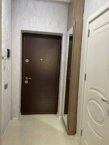 Yeni tikili: 2 otaqlı, Yeni tikili, 43 kv. m — 18