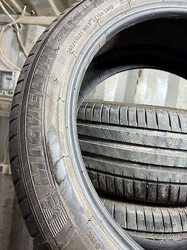 Шины: Шины 265 / 45 / R 21, Лето, Б/у, Комплект, Внедорожные (АТ/МТ), Китай, Michelin — 4