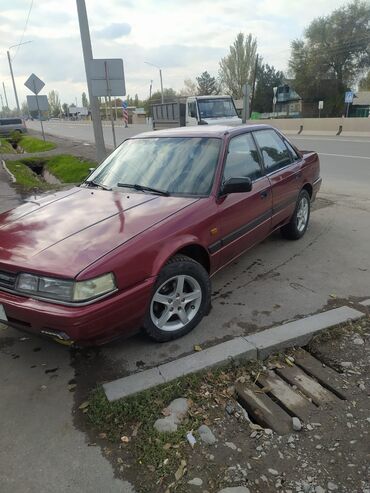 Mazda: Mazda 626: 1991 г., 2 л, Механика, Бензин, Седан