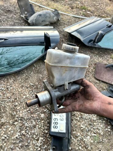 Avtomobil qapıları: Sol ön, BMW 325, 2001 il, Almaniya, Ödənişli çatdırılma — 18