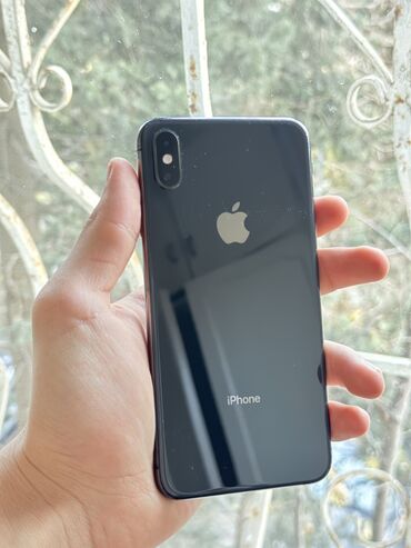 Apple iPhone: IPhone Xs Max, 64 GB, Space Gray, Simsiz şarj, Face ID