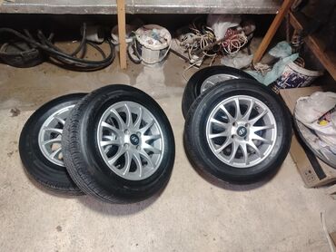 Disk təkərlər: İşlənmiş Disk təkər Hyundai 185 / 65 / R 14, 4 Boltlu