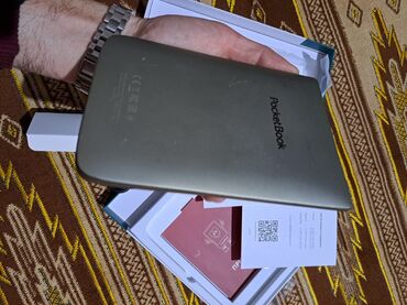 Elektron kitablar: PocketBook 633 Color elektron kitab oxuyucusu. Kompakt dizaynı ilə — 10