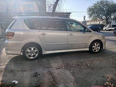 range river: Toyota Ipsum: 2003 г. — 9