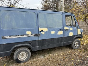 Легкий грузовой транспорт: Легкий грузовик, Б/у