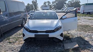 машина kj: Kia K3: 2021 г., 1.6 л, Вариатор, Бензин, Седан — 1