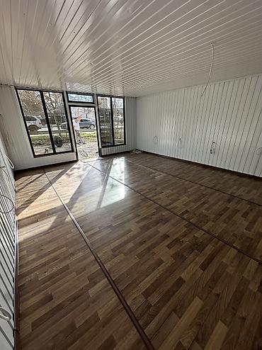 Аренда помещений свободного назначения: Характеристика; - Каркас: металлический. - Обшивка: профлист — 9