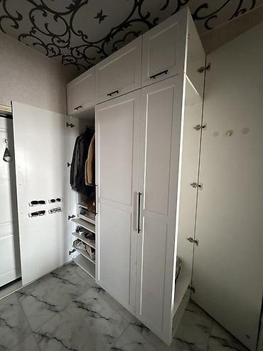 susə dolab: Ağ rəngli, modul tipli dəhliz/qarderob şkafı - Dizayn: Minimalist — 3