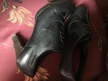 Tuflilər: Tuflilər, FLO, Ölçü: 37, rəng - Boz, Yeni — 9