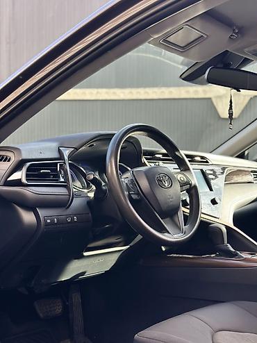 lexus es авто: Toyota Camry: 2020 г., 2.5 л, Автомат, Гибрид, Седан — 8