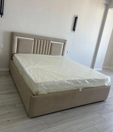 Двуспальные кровати: Двуспальная кровать, Новый, С ящиком для хранения, длина - 200 см — 12