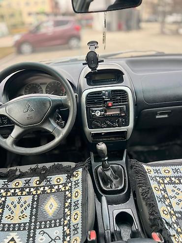 Mitsubishi: Mitsubishi Carisma: 2003 г., 1.6 л, Механика, Бензин, Седан — 13